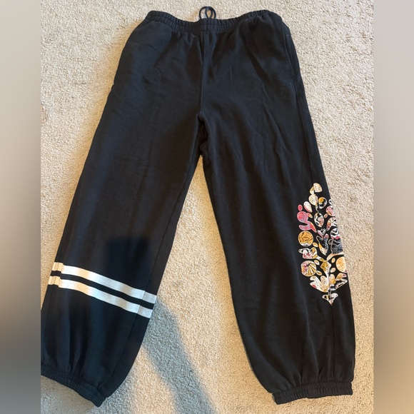 Free People Pants - All Start Graphic Free People Sweats